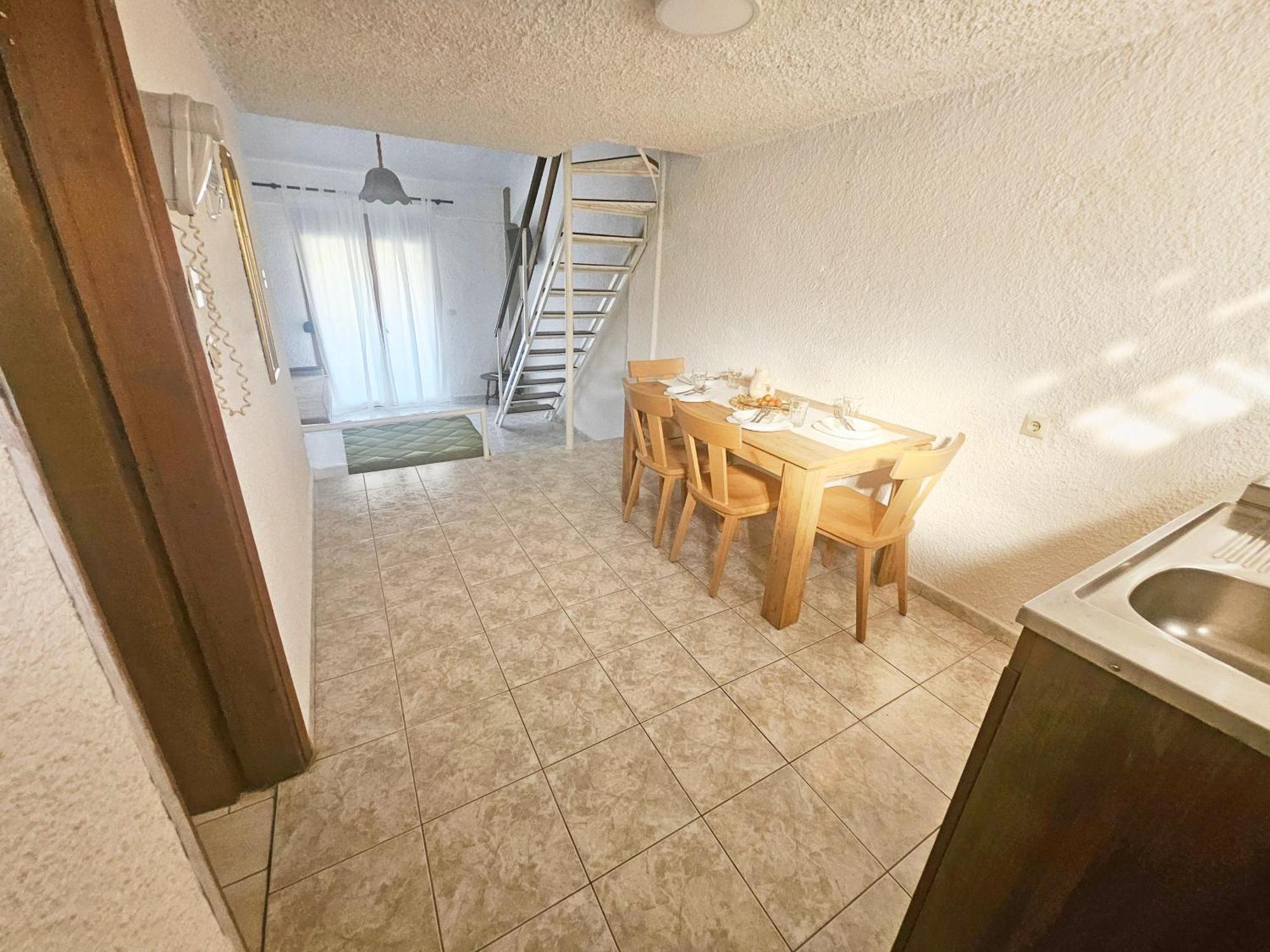 Erato Apartament